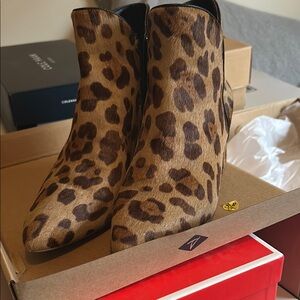 Frye fur Leopard Print Ankle Boots